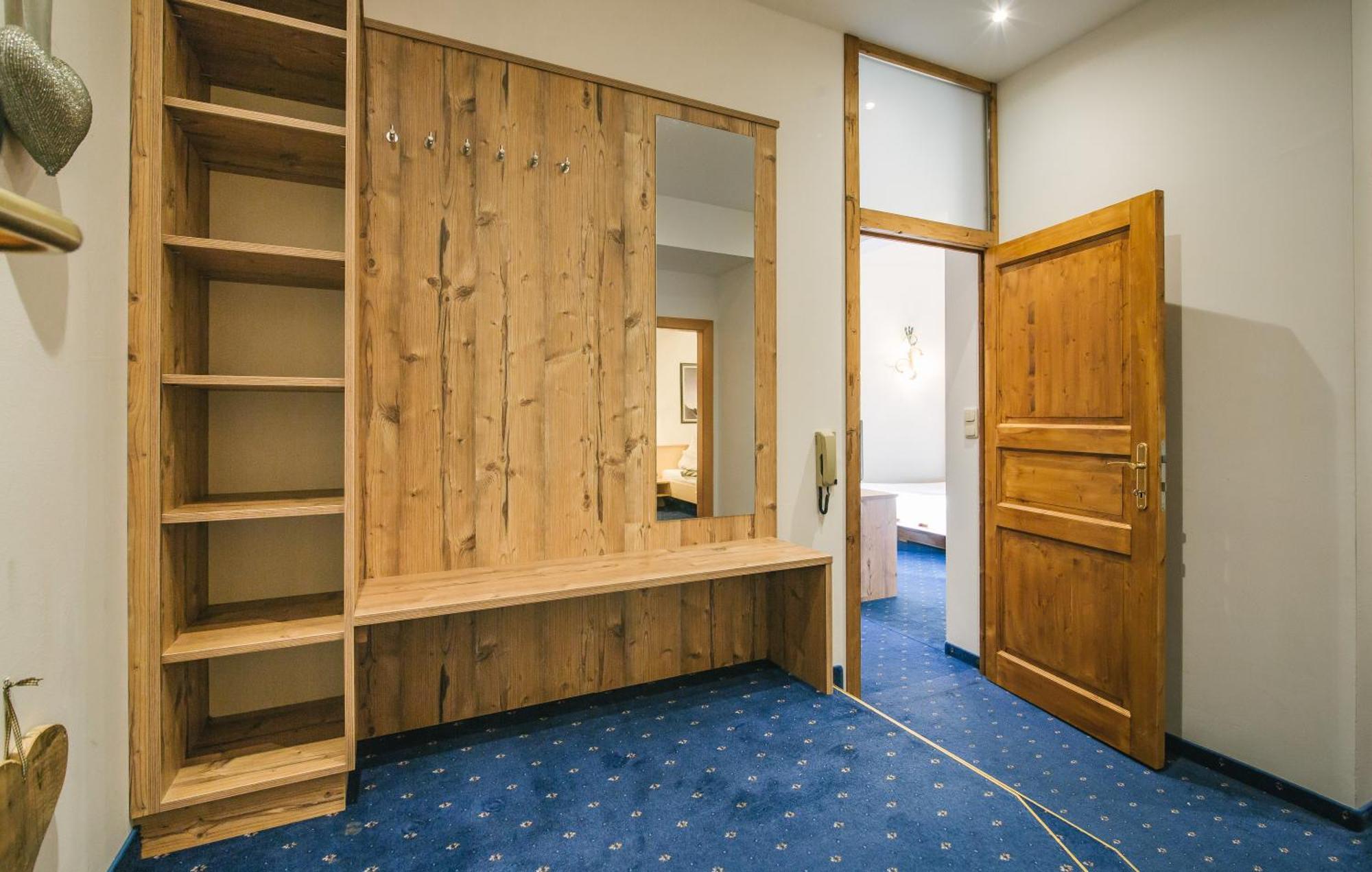 Arlen Lodge Hotel Inkl Premium Karte Im Sommer ซังคท์อันทอนอัมอาร์ลแบร์ก ภายนอก รูปภาพ
